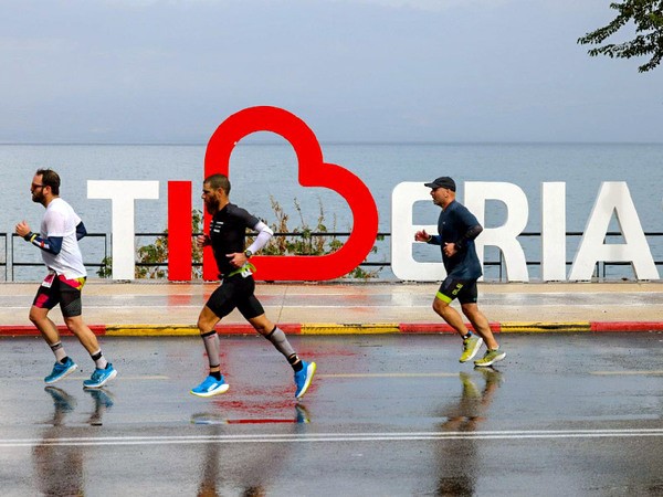 Läufer beim Ironman in Tiberias